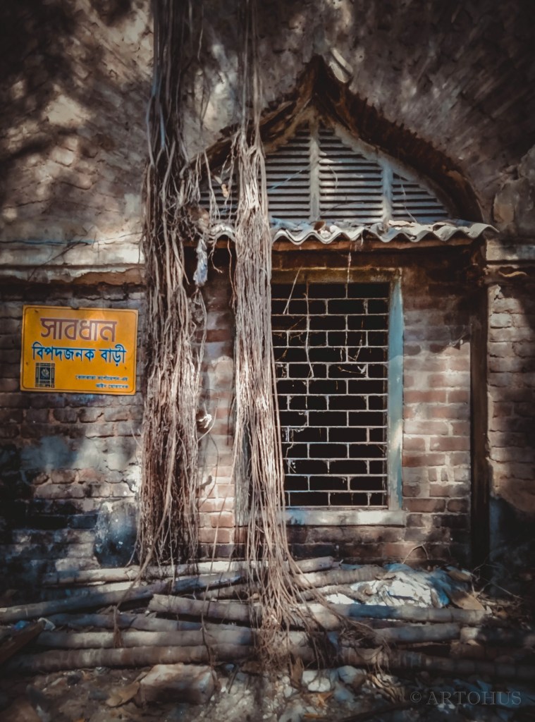 basu-bati-bipodjonok-bari-warning